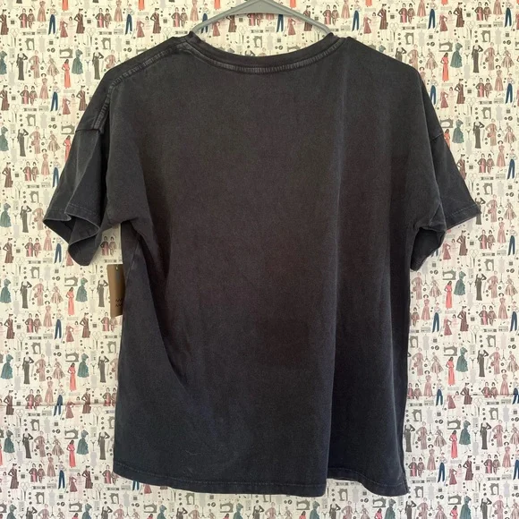 NWT Keep it Real top 🖤 - Picture 2 of 5